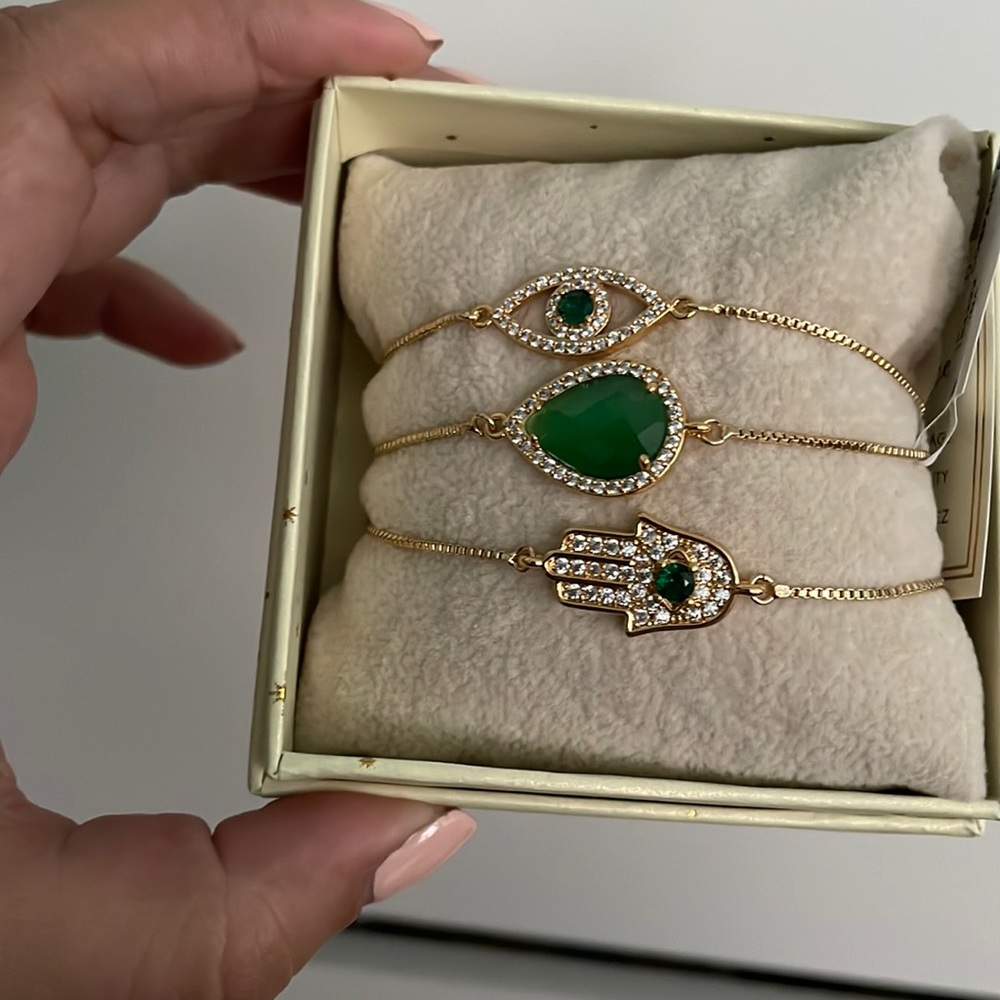 Arm candy eye set in green (new)